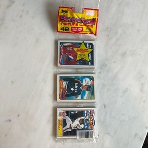 Unopened Topps 1989 Baseball Cards